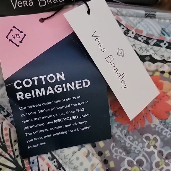 VERA BRADLEY/COSMETIC TRIO - Picture 6 of 13